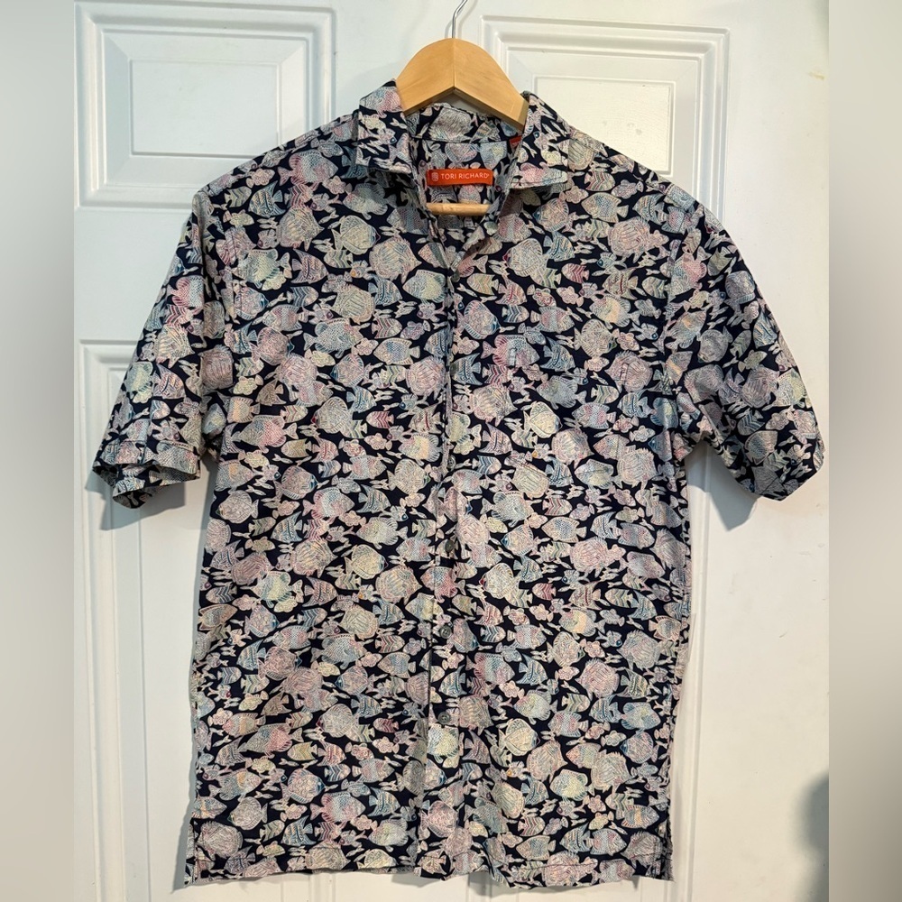 Tori Richard Blue and Pink Casual Button Down Shirt